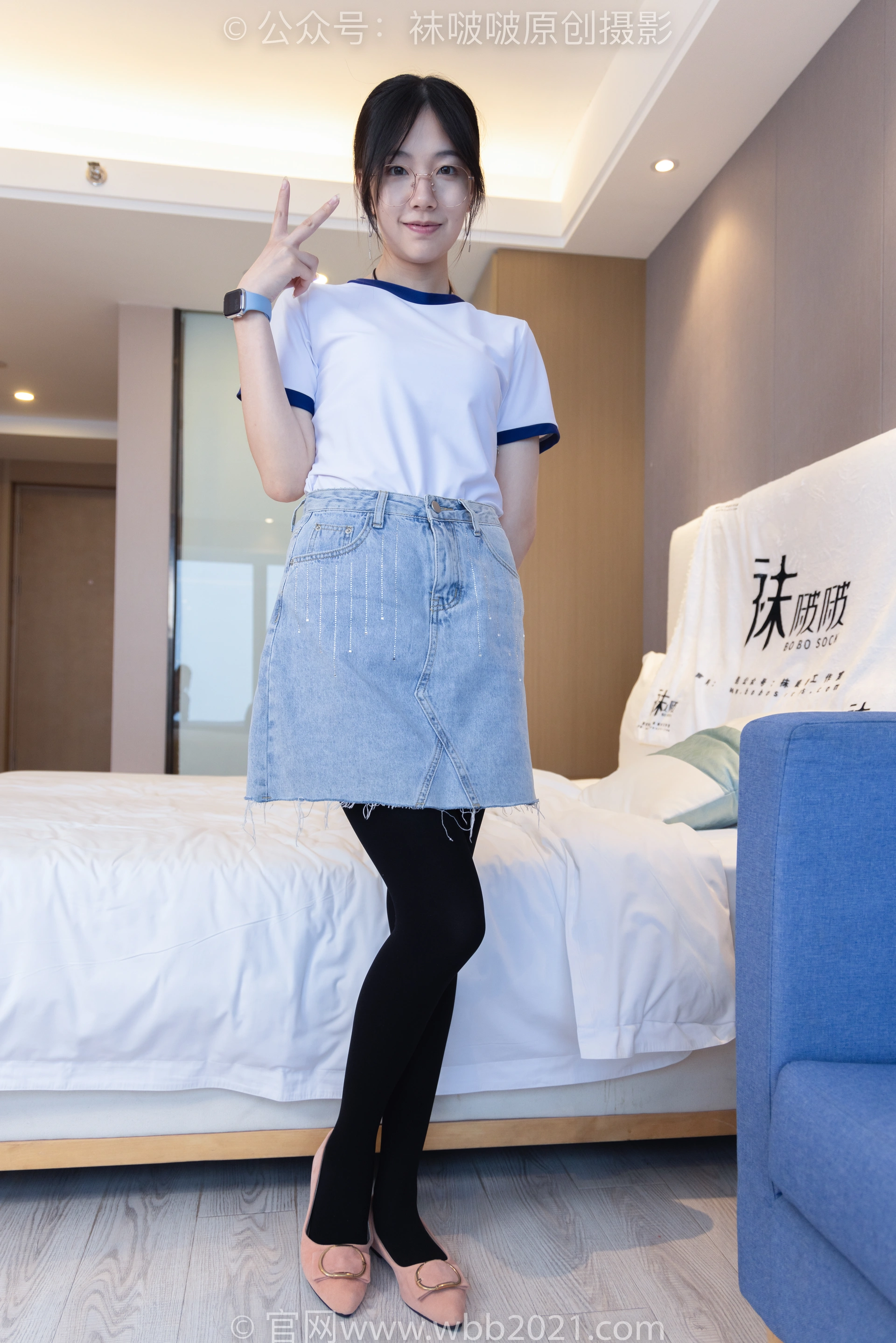 [BoBoSocks袜啵啵] NO.447 小甜豆-平底鞋、厚黑丝、踩方便面、圣女果、橘子、巧克力蛋糕剧情（超长花絮版） 1